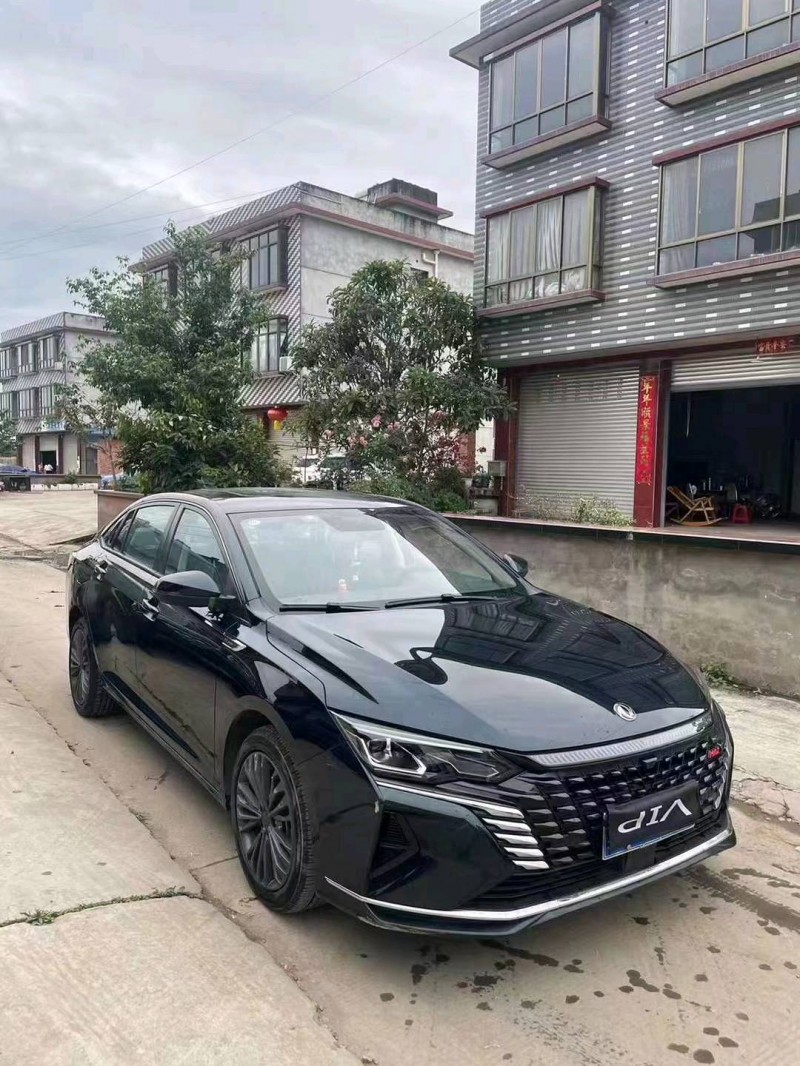 泸州22年东风奕炫5