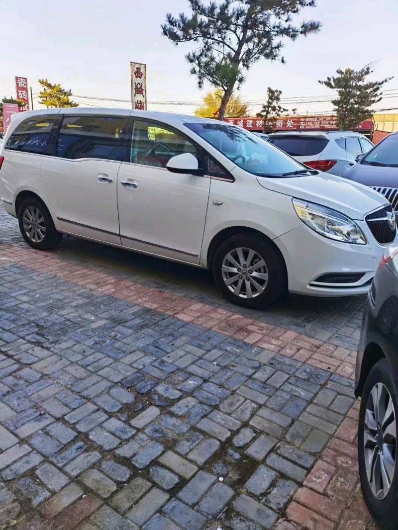 枣庄19年别克GL83