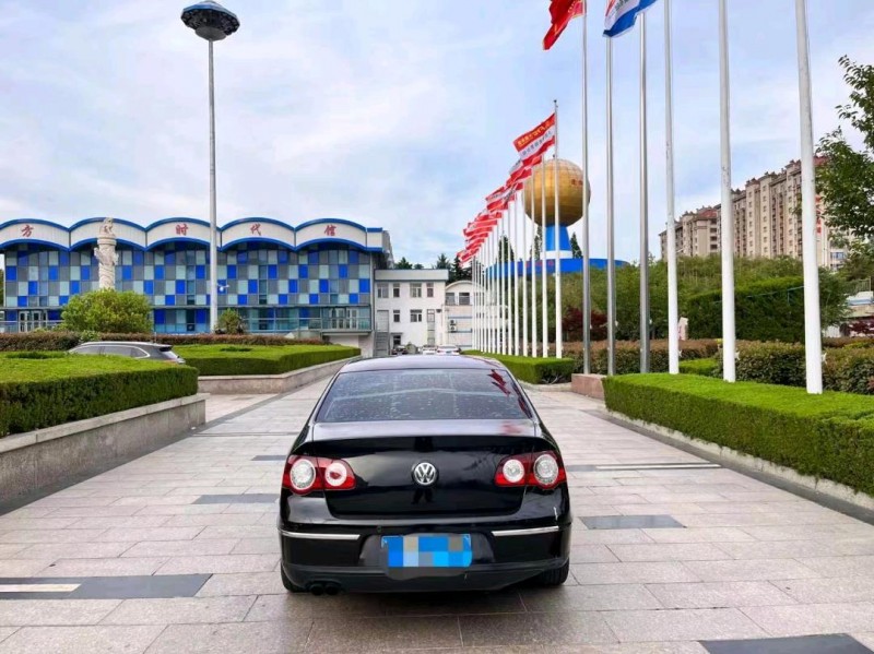 济宁10年大众迈腾5