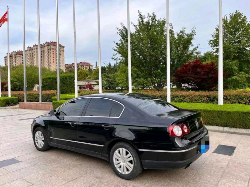 济宁10年大众迈腾8