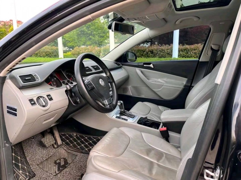 济宁10年大众迈腾9