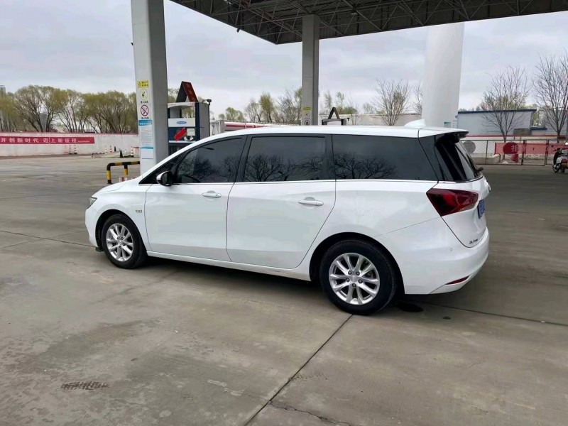 榆林19年别克GL67