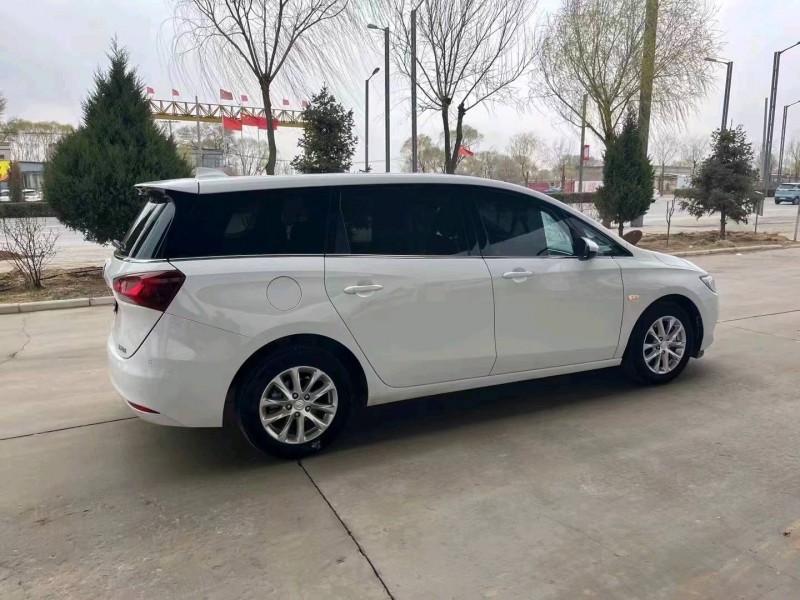 榆林19年别克GL68