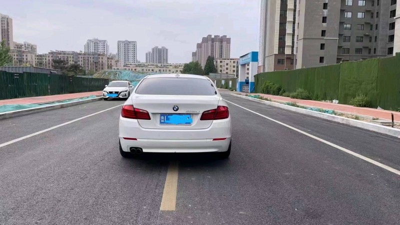 东营13年宝马5系2