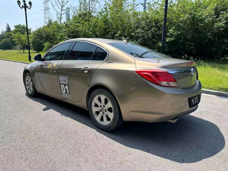 常州10年别克君威6