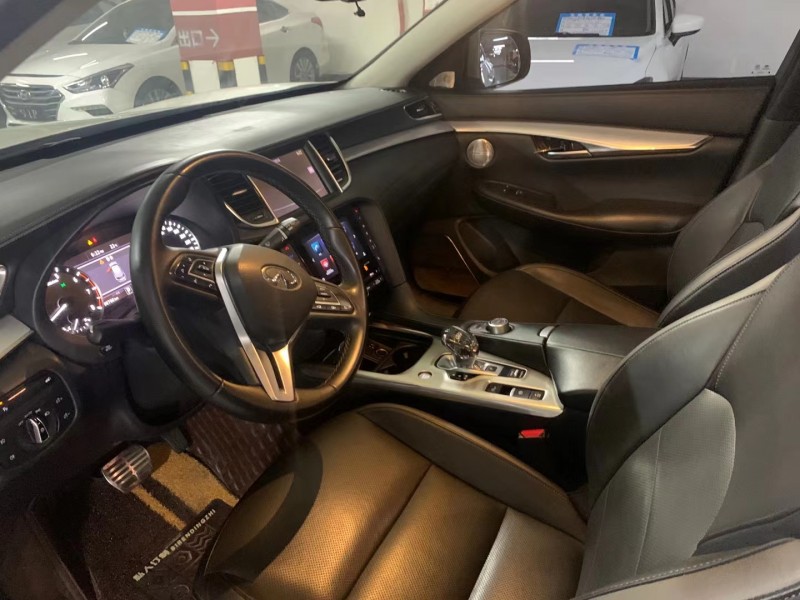 成都19年英菲尼迪QX506