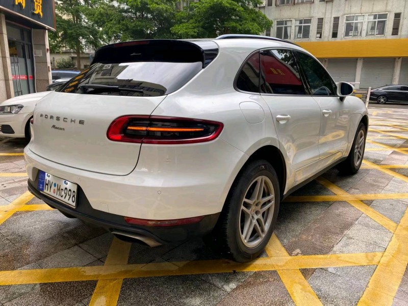 东莞16年保时捷Macan4