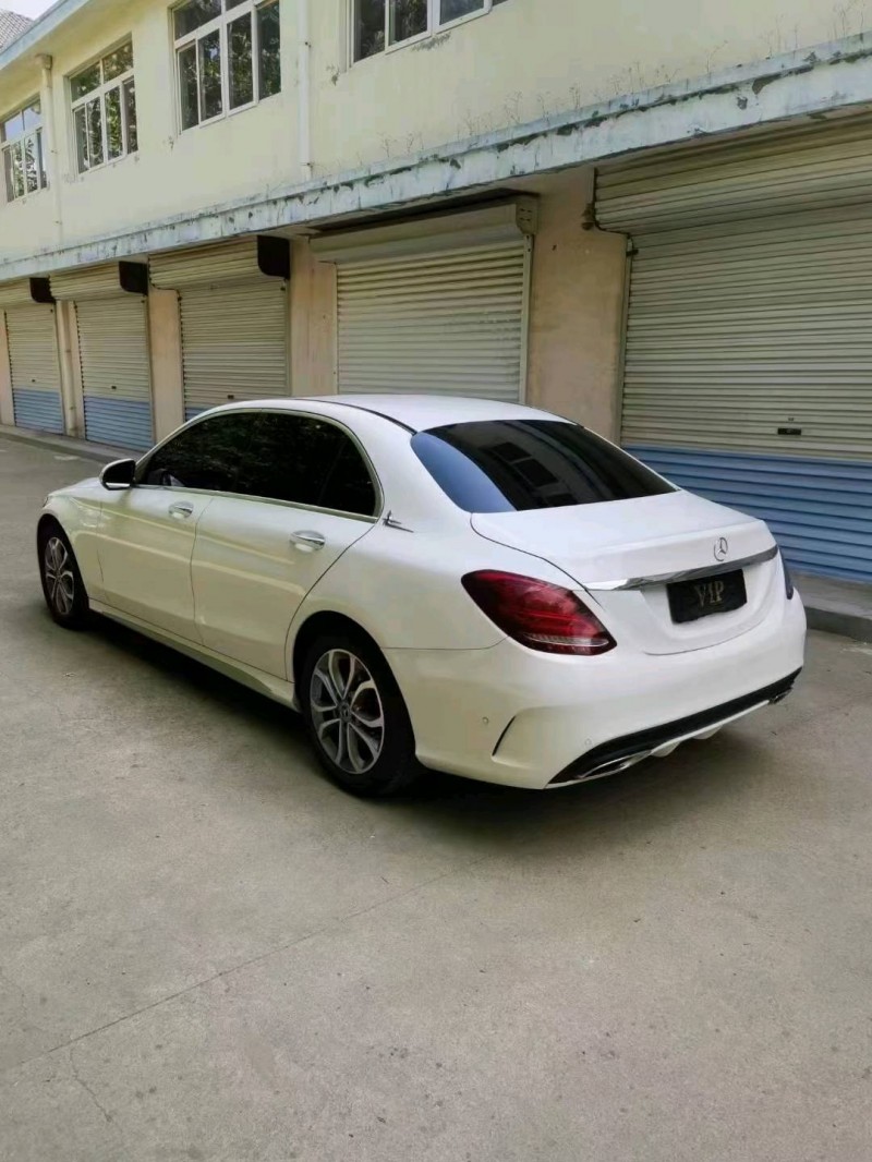 东营17年奔驰C5