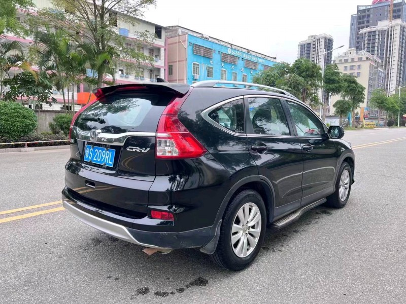 汕头17年本田CRV3