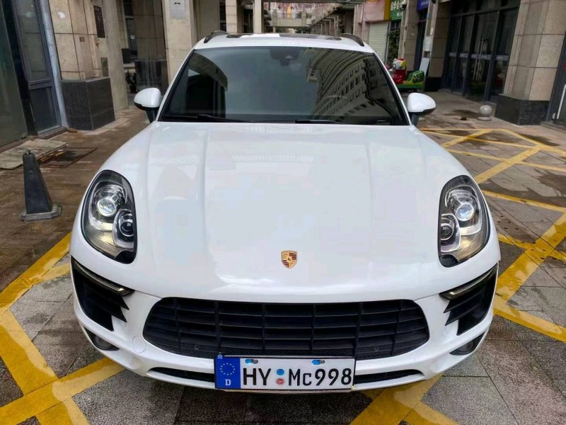 珠海16年保时捷Macan1
