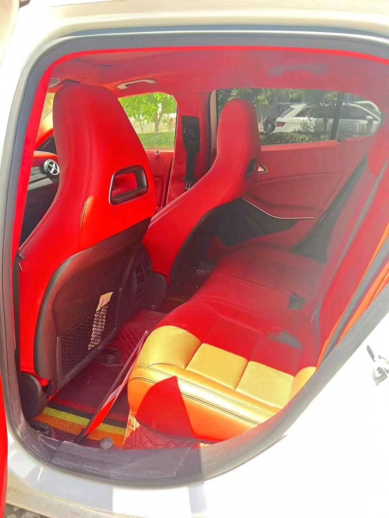 邯郸19年奔驰GLA5