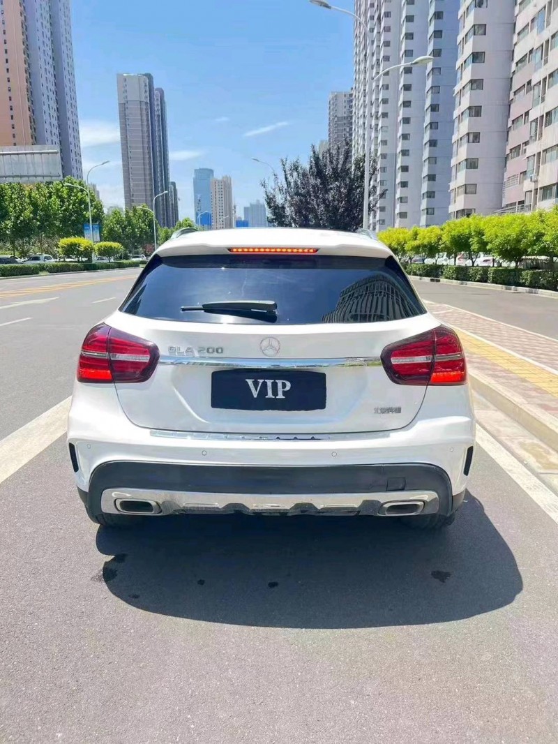 邯郸19年奔驰GLA6