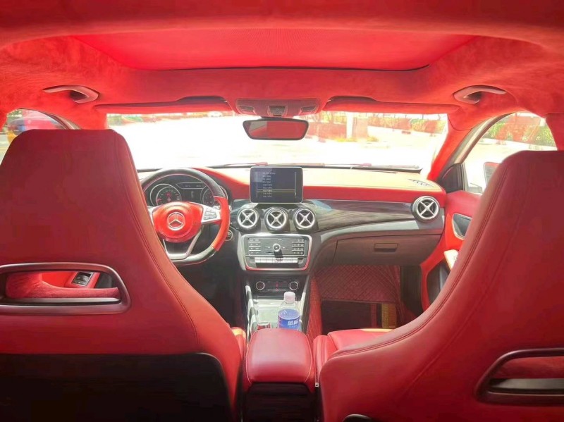 邯郸19年奔驰GLA8