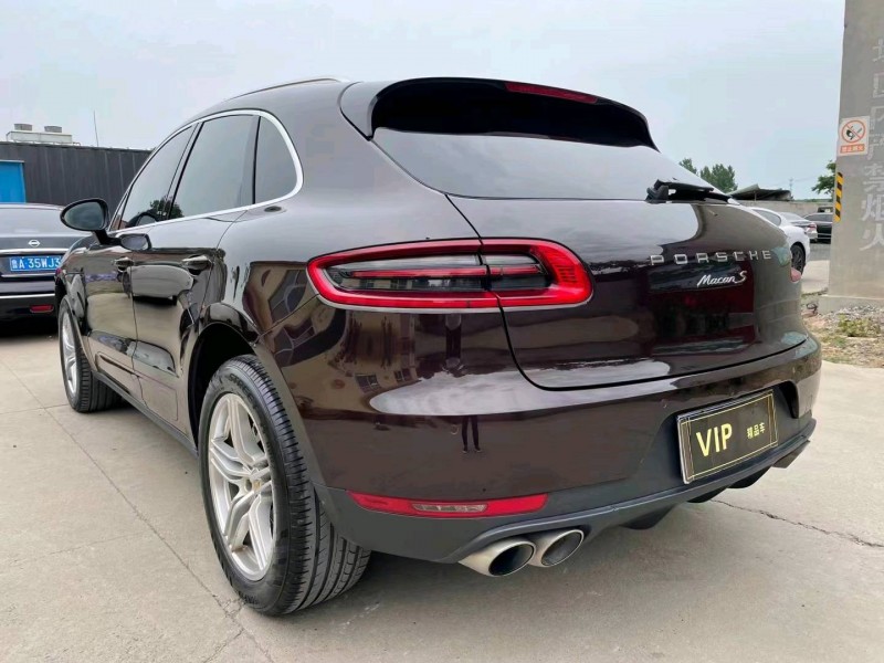 东营16年保时捷Macan6