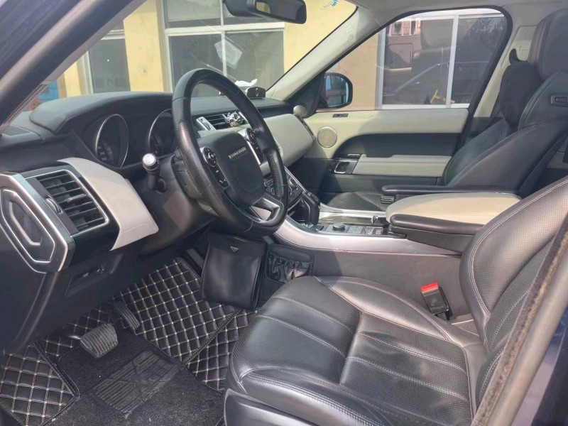 东营13年路虎揽胜运动3