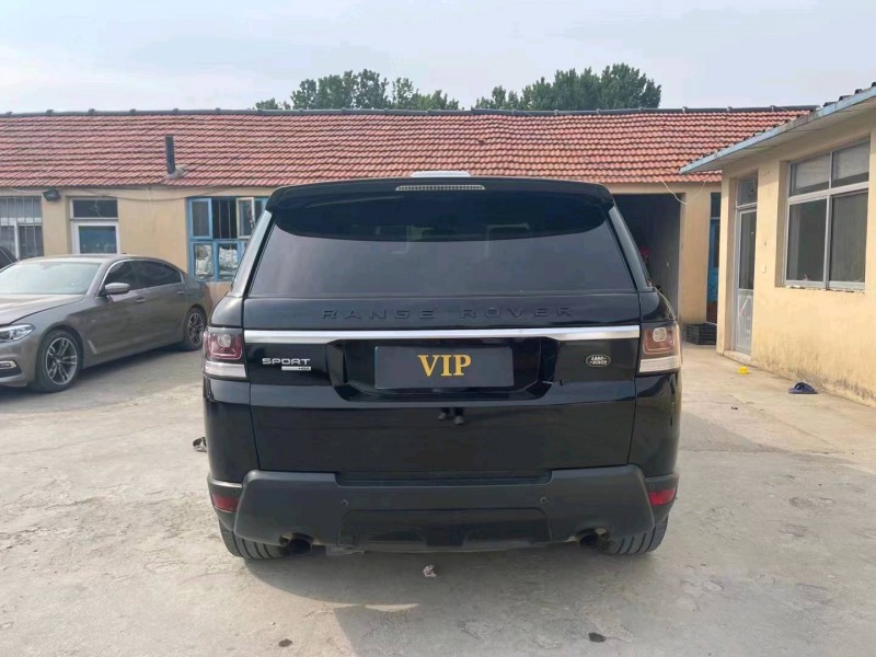 东营13年路虎揽胜运动6