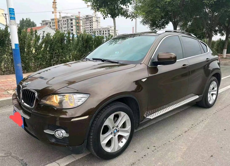 东营13年宝马X69