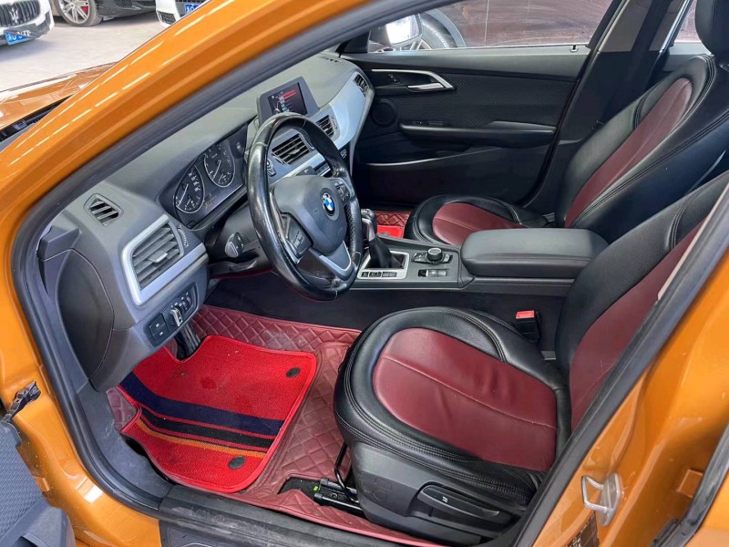 济宁17年宝马1系5