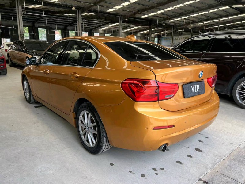 济宁17年宝马1系7