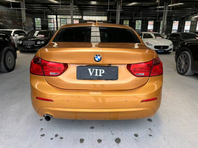 济宁17年宝马1系9