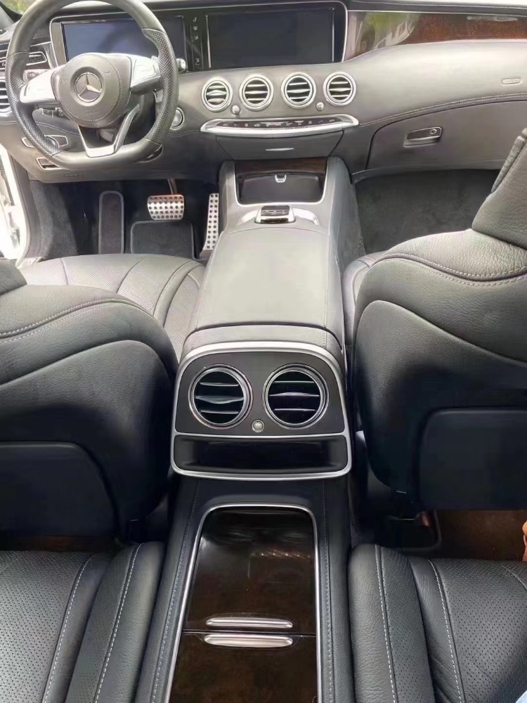 宜昌18年奔驰S8