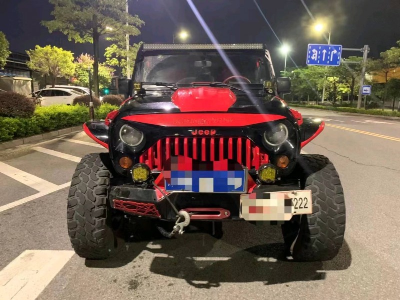 广州11年Jeep牧马人1