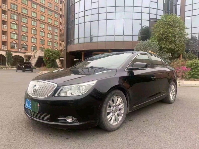 汕头10年别克君越6