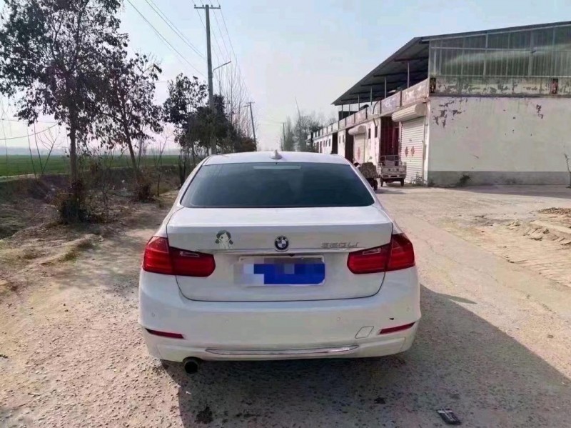 济南15年宝马3系9