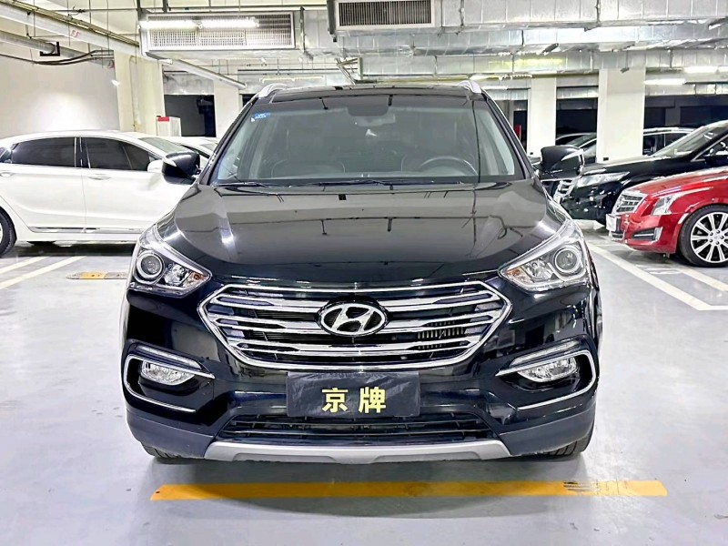 北京17年现代新胜达1