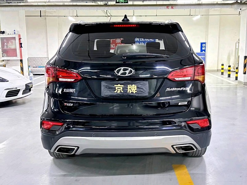 北京17年现代新胜达9