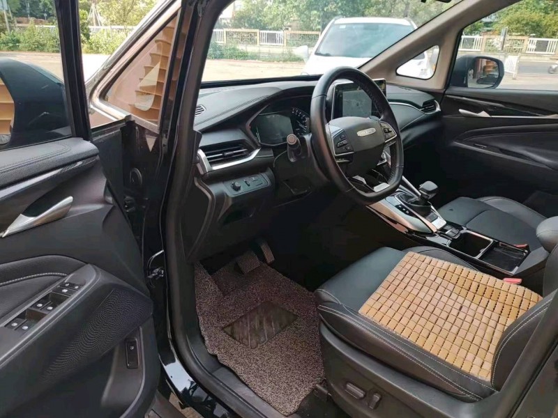 汕头21年大通maxus4
