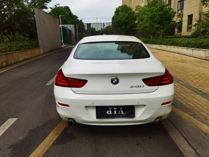 苏州13年宝马6系9