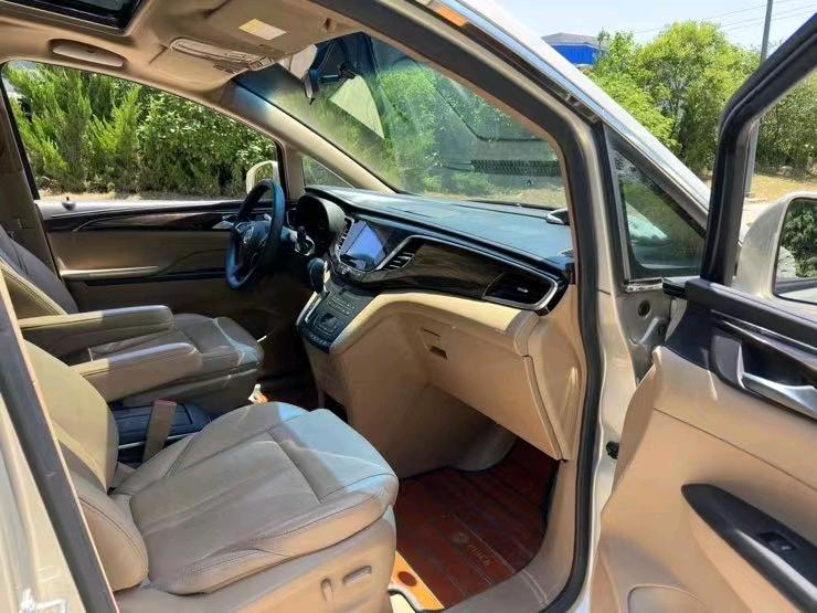 盐城18年别克GL86