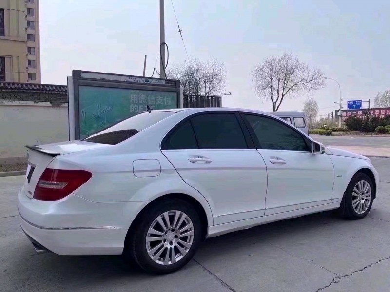济南12年奔驰C5