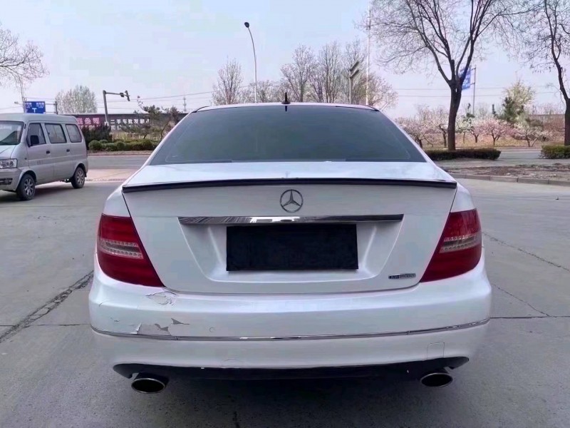 济南12年奔驰C9