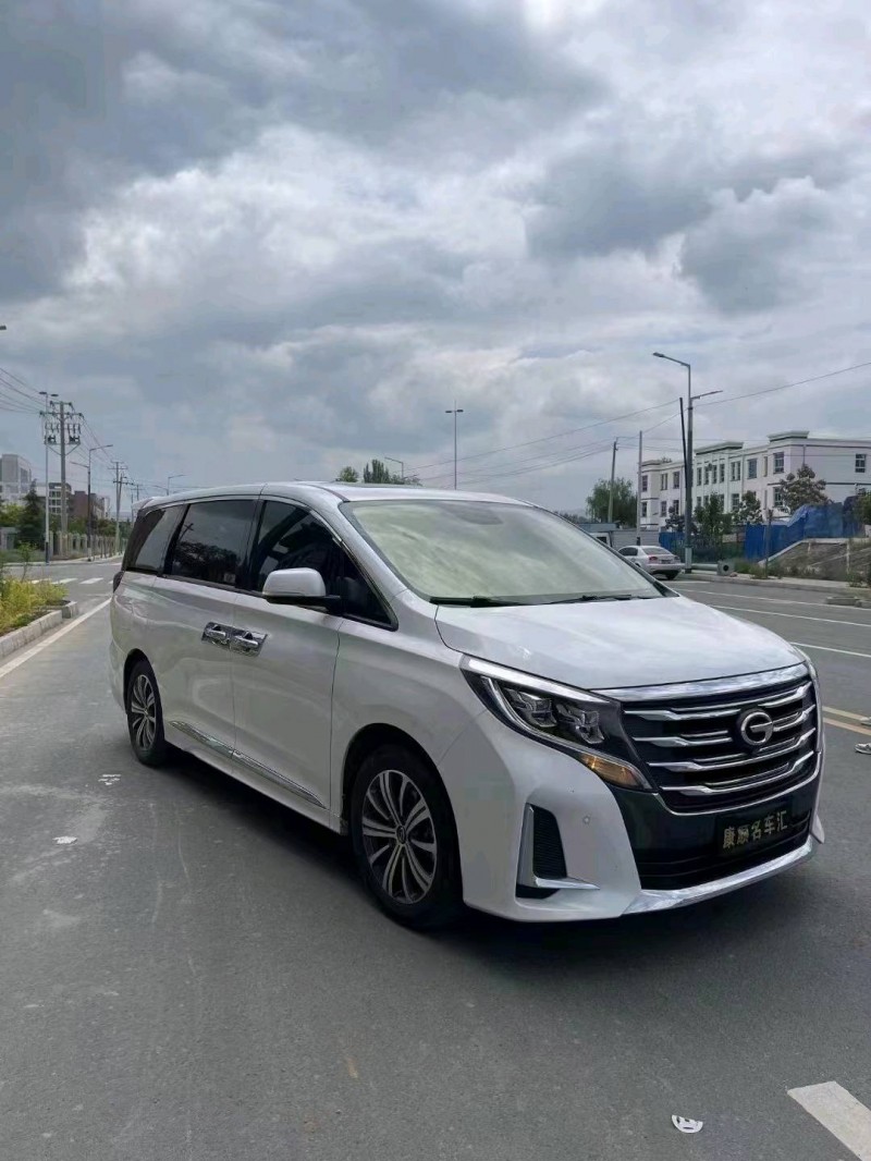 东营20年传祺M82