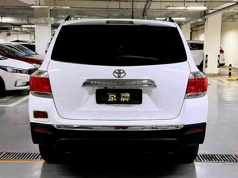 北京14年丰田汉兰达9