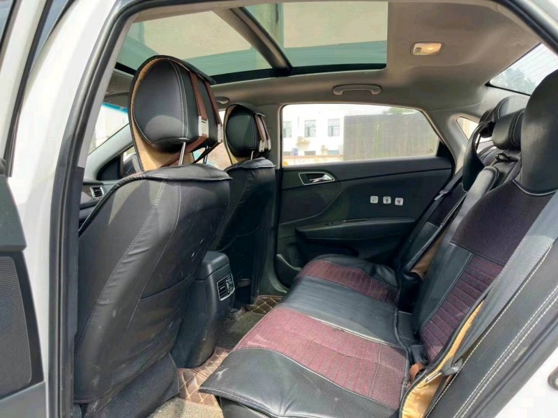 平顶山17年现代名图6