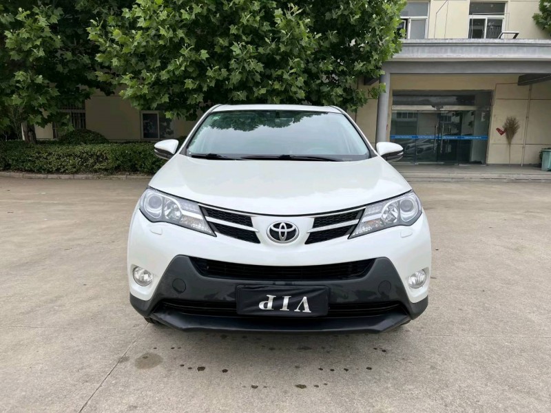 徐州16年丰田RAV4荣放1