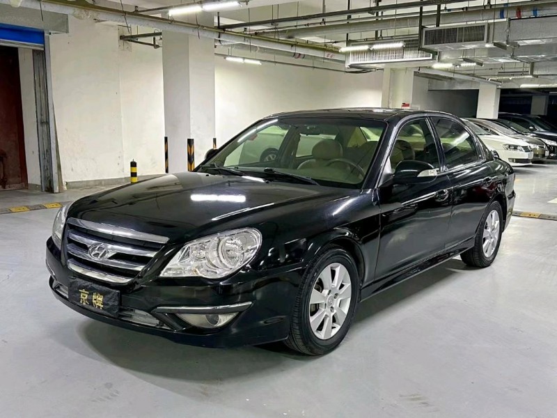 北京11年现代名驭2