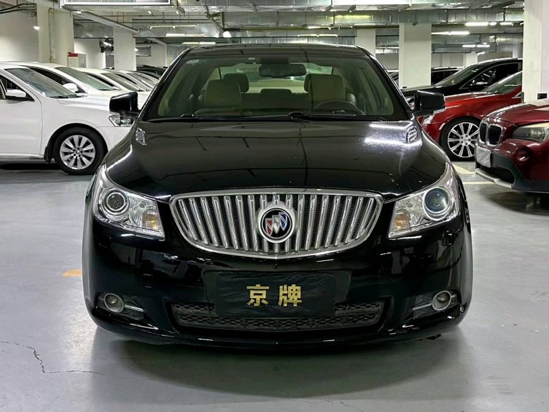 北京13年别克君越1