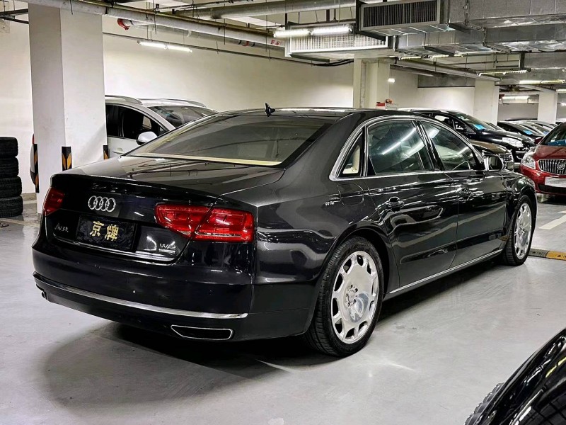 北京13年奥迪A8L7