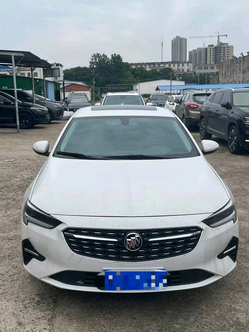 枣庄21年别克君威1