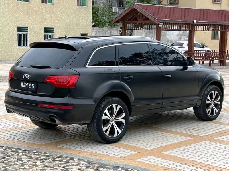 珠海14年奥迪Q75