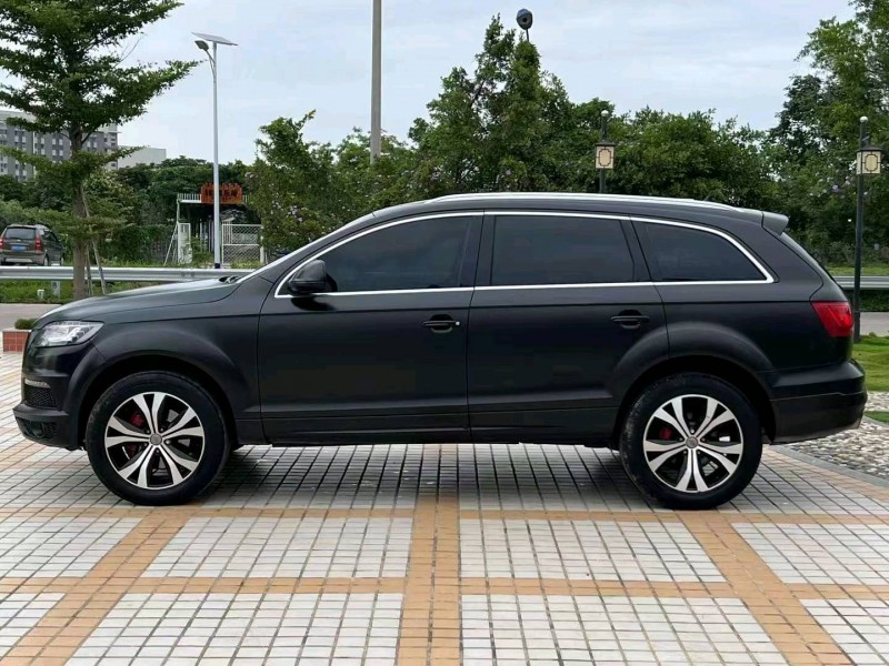 珠海14年奥迪Q77