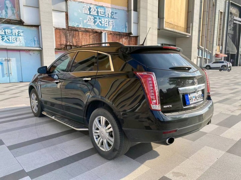东莞16年凯迪拉克SRX4