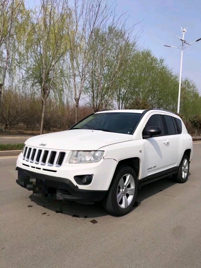 枣庄12年Jeep指南者3