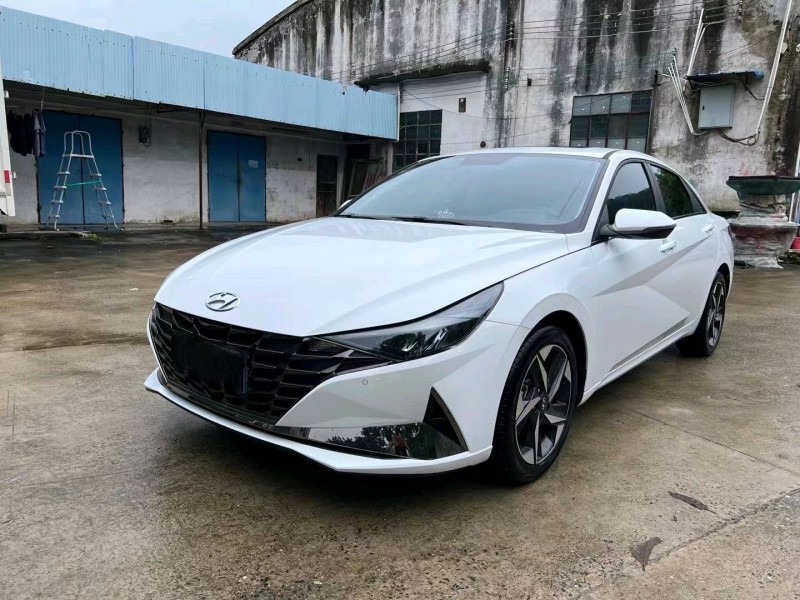 汕头23年现代伊兰特3