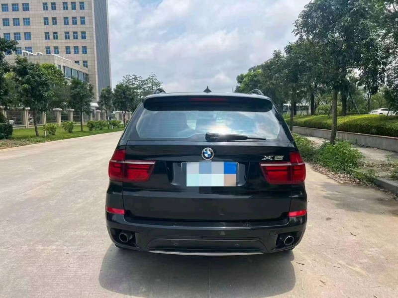 珠海12年宝马X52