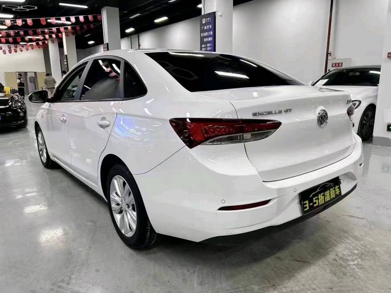 重庆22年别克英朗8